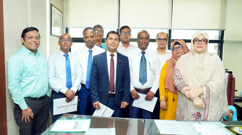 হামদর্দের ৪ কর্মকর্তার পদোন্নতি লাভ