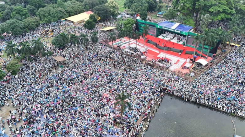 ছবির ক্যাপশন: 