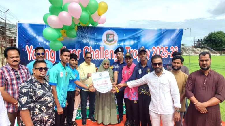 বগুড়ায় ইয়ং টাইগার চ্যালেঞ্জ ট্রফি’র শুভ উদ্বোধন