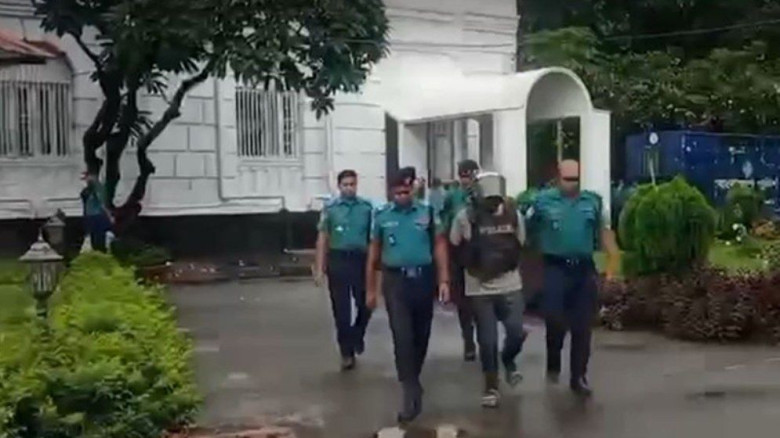 জুলাই গণহত্যা: তিন মামলায় ১৭ আসামি ট্রাইব্যুনালে হাজির