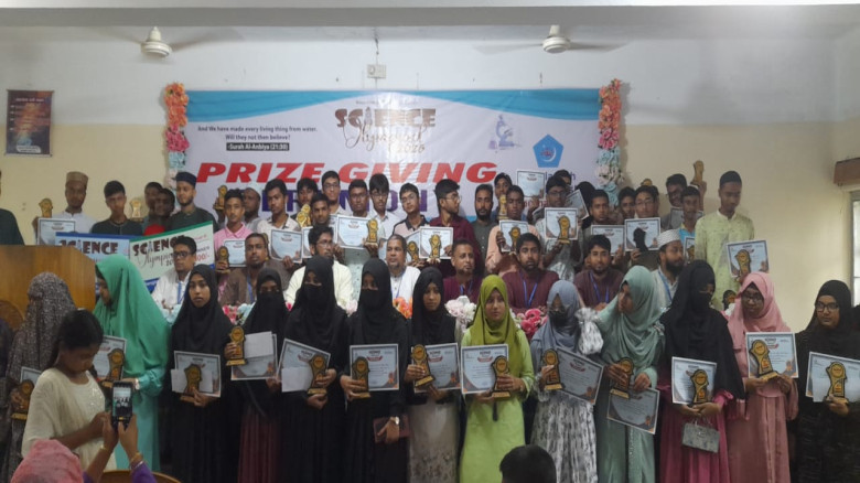 জয়পুরহাটে বিজ্ঞান অলিম্পিয়াডের পুরস্কার বিতরণী অনুষ্ঠান অনুষ্ঠিত