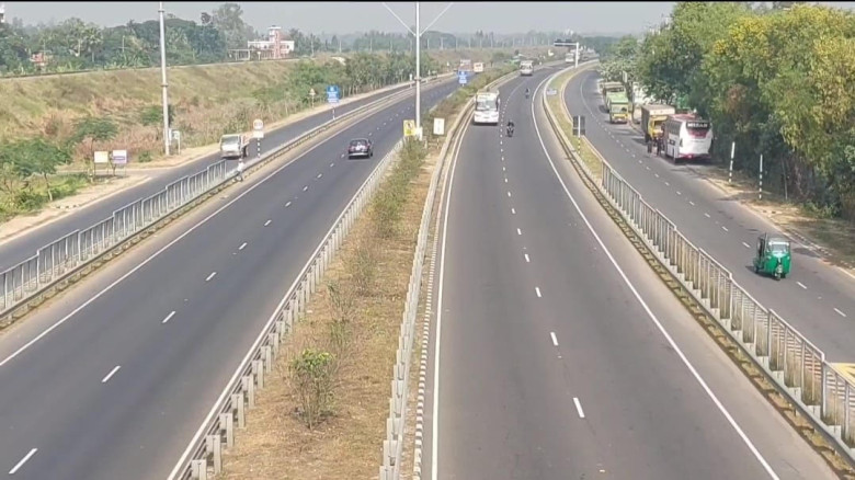 ঢাকা-মাওয়া এক্সপ্রেসওয়ে: স্বপ্নের সড়ক নাকি মৃত্যুফাঁদ?