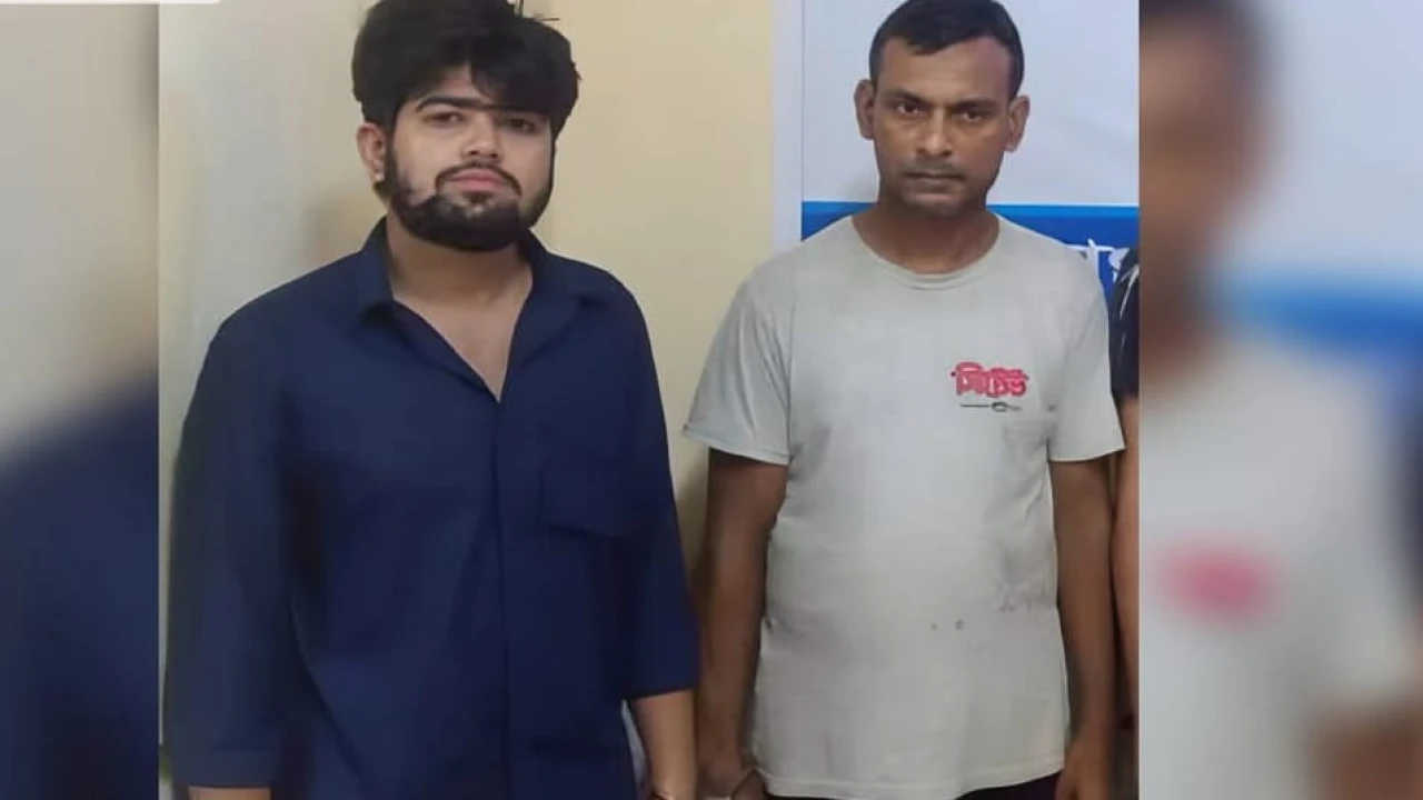 ছাত্র আন্দোলন মা'মলায় ছাত্র লীগ কর্মী ও স্বেচ্ছাসে...