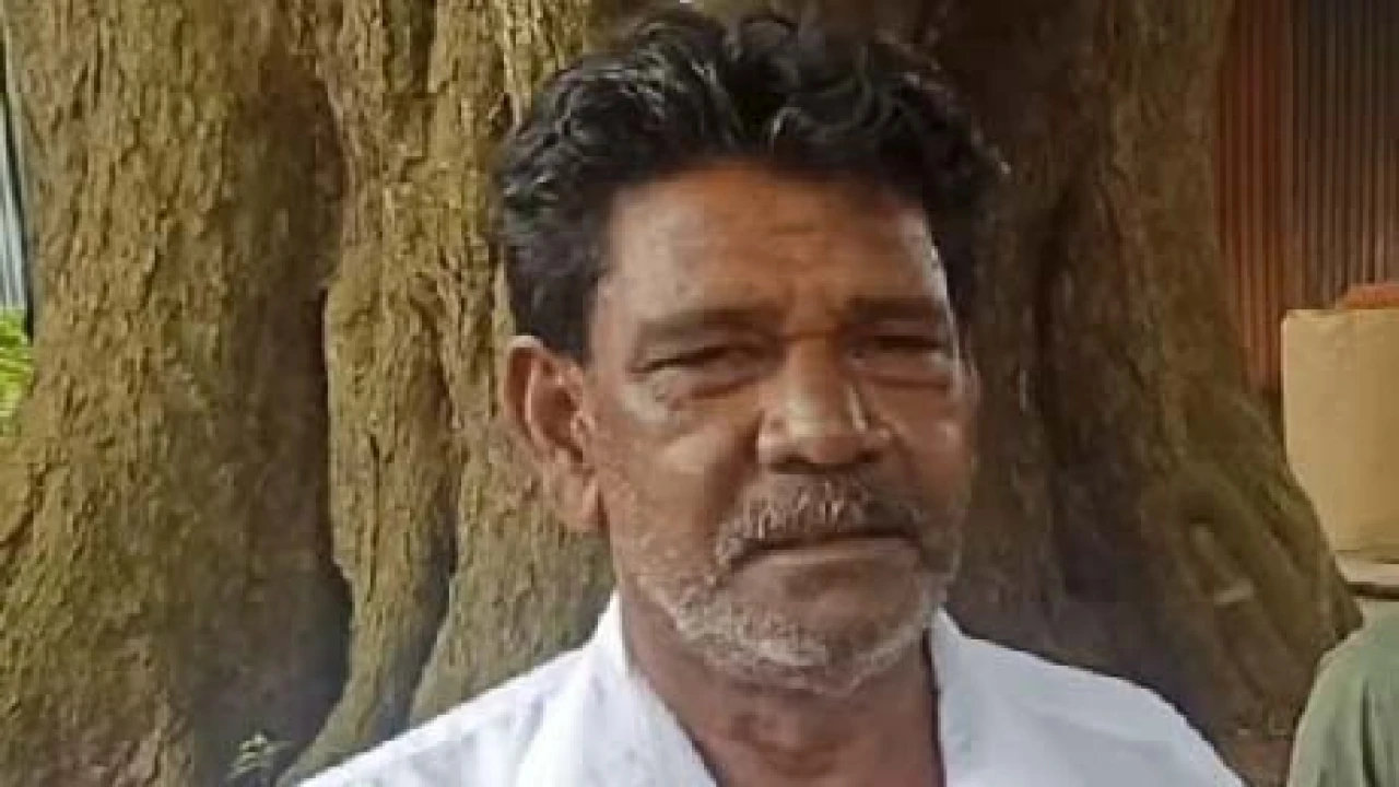 ঈদগাহ মাঠে মাটি ভরাট ও মসজিদের উন্নয়ন কাজের প্রকল্...