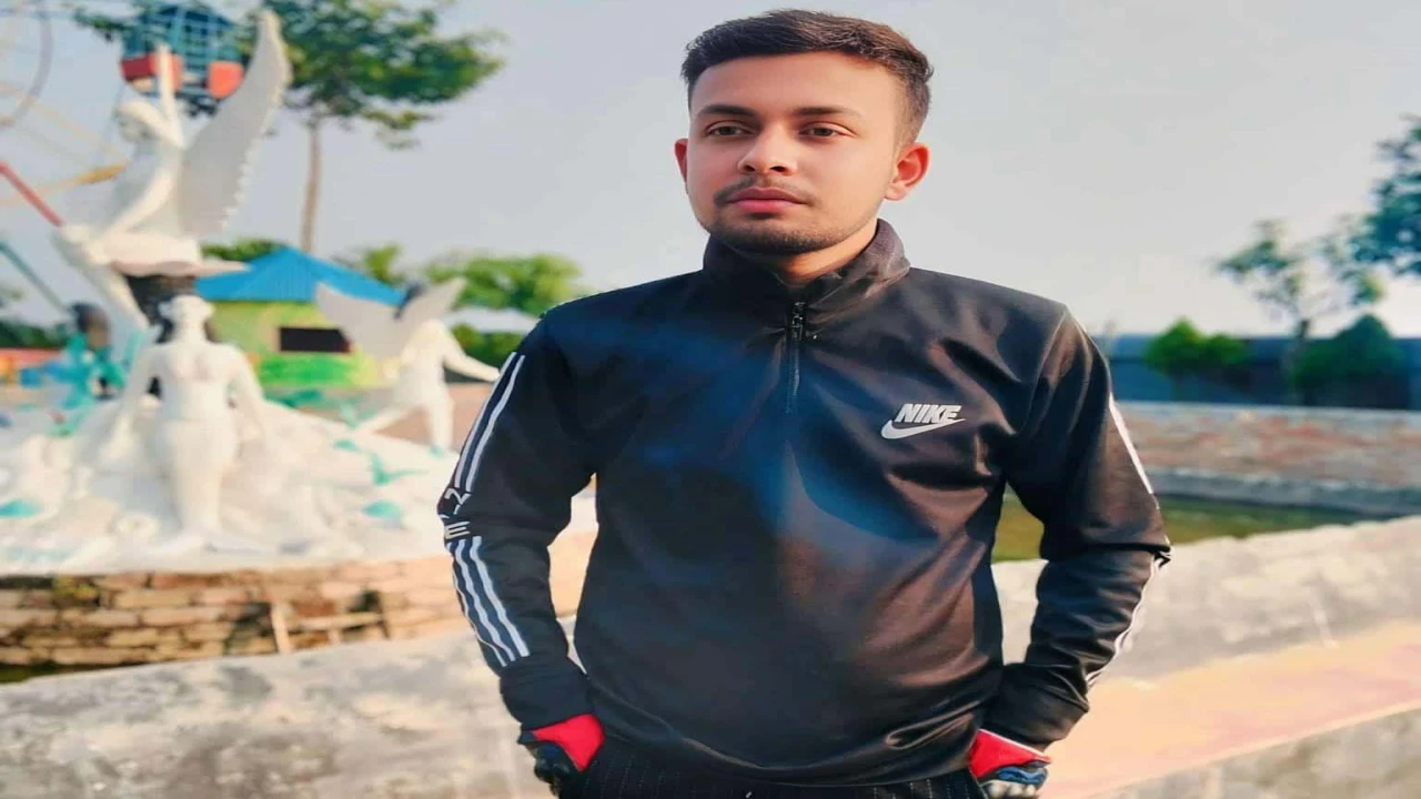 চাকুরীর জন্য ঢাকায় যেয়ে না-নাতী বাড়ী ফিরলো লাশ হয়ে...