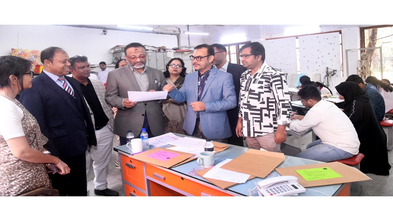 ঢাকা বিশ্ববিদ্যালয়ে ৩০ নভেম্বর থেকে অনলাইন ক্লাস শুরু