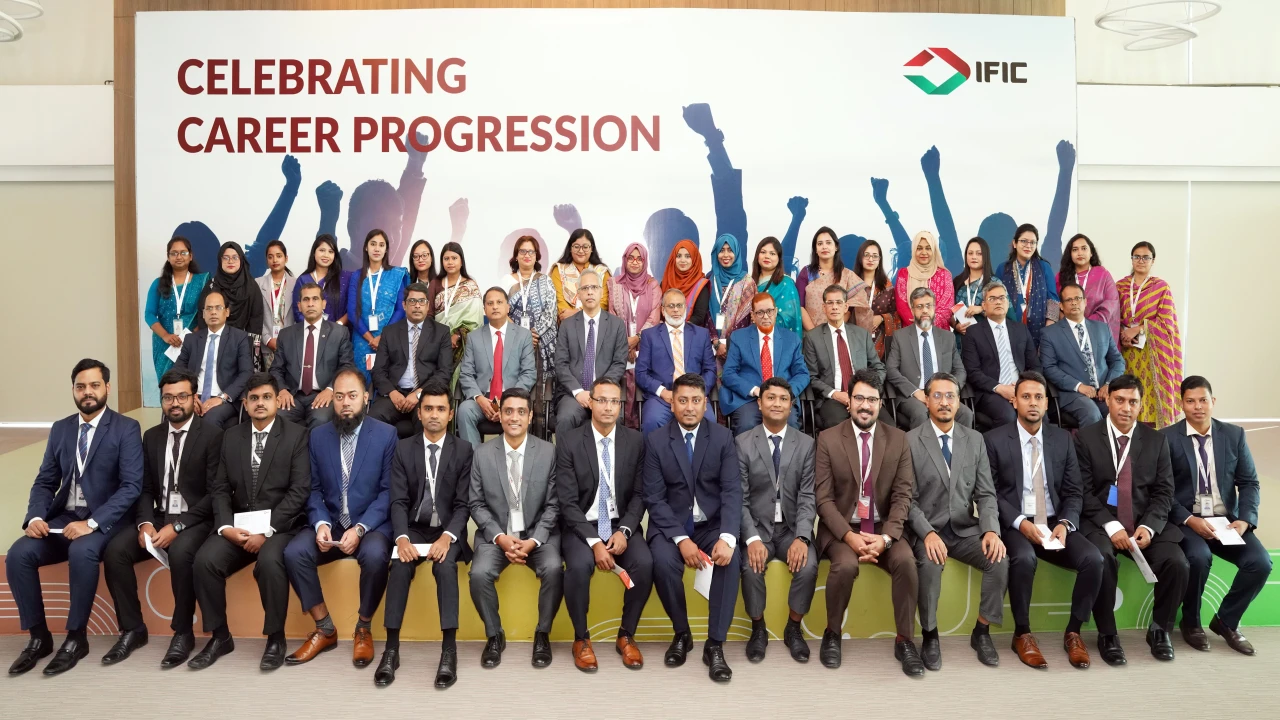 আইএফআইসি ব্যাংকের বিভিন্ন পর্যায়ের ১৩৫ জন কর্মকর্তাকে পদোন্নতি প্রদান  