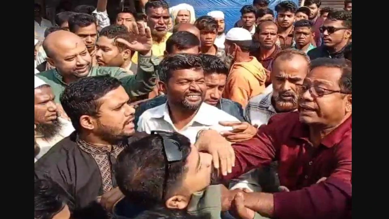 ব্যারিস্টার ফুয়াদের ওপর সন্ত্রাসী হামলা ও হেনস্থা চেষ্টায় এবি পার্টির তীব্র নিন্দা