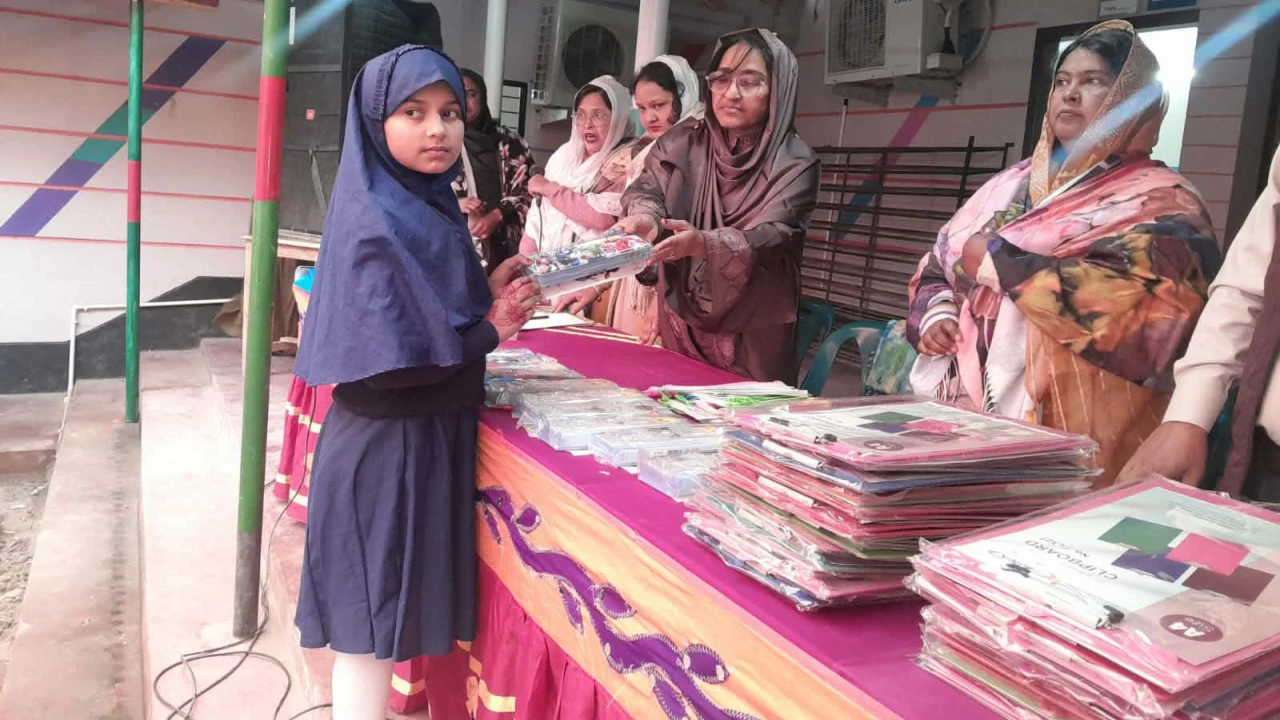 মোস্তফা প্রি-ক্যাডেট স্কুলে পরিক্ষার ফলাফল, পুরস্কার বিতরণ অনুষ্ঠিত