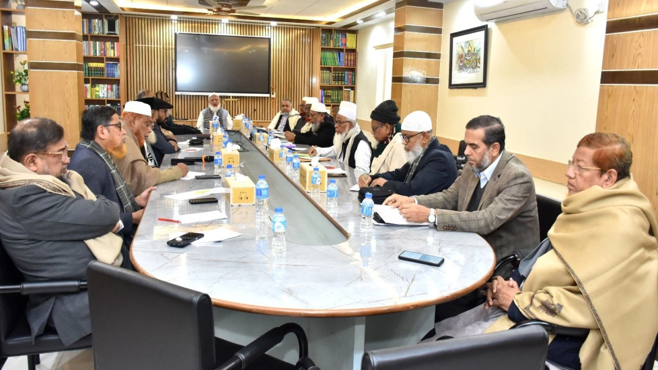 কিছু সরকারি কর্মকর্তা একটি বিশেষ দলের পক্ষে কাজ করছে: জামায়াত