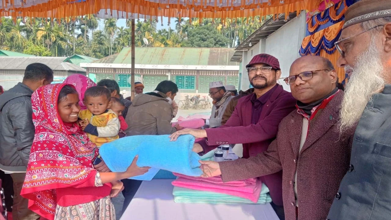 লালমনিরহাটে শীতার্তদের পাশে ‘৮১ ব্যাচ’...