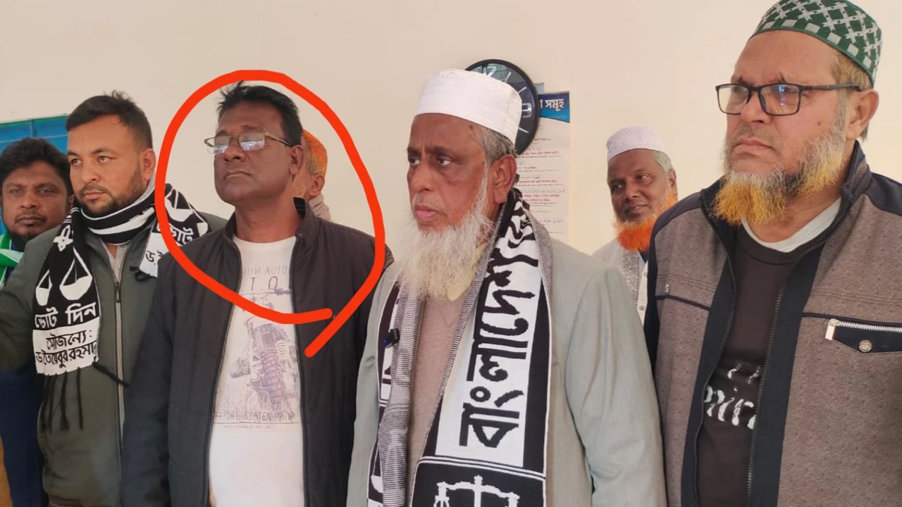 তালায় বিএনপি' কর্মীর  জামায়াতে যোগদান! 