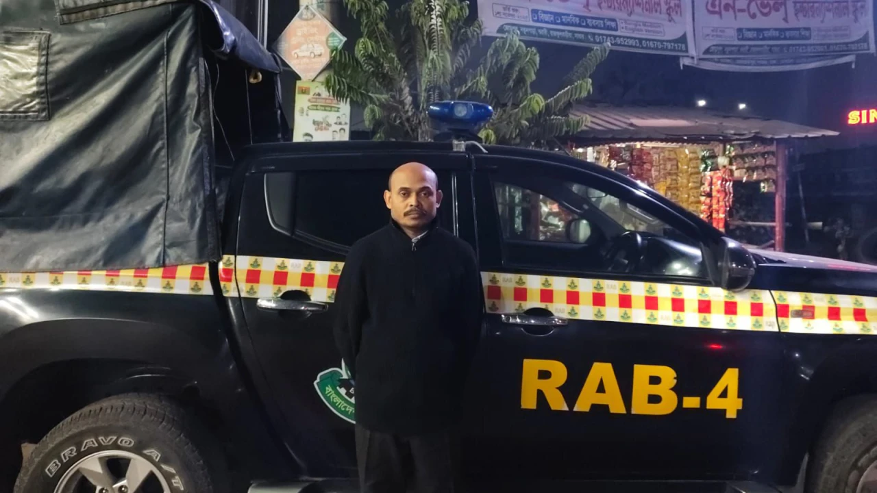 র‍্যাবের অভিযানে যাবজ্জীবন সাজাপ্রাপ্ত আসামি গ্রেপ্তার