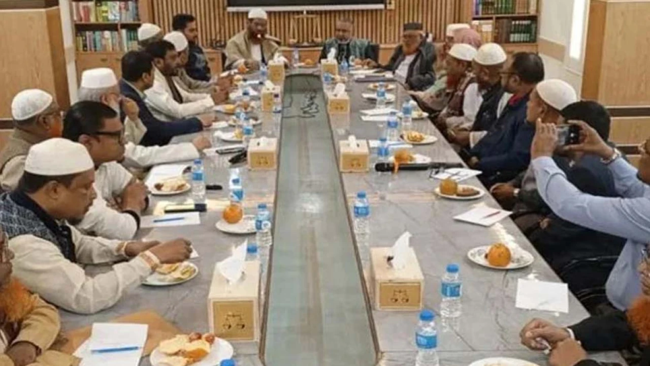 জামায়াত কার্যালয়ে জোটের শীর্ষ নেতাদের জরুরি বৈঠক অনুষ্ঠিত