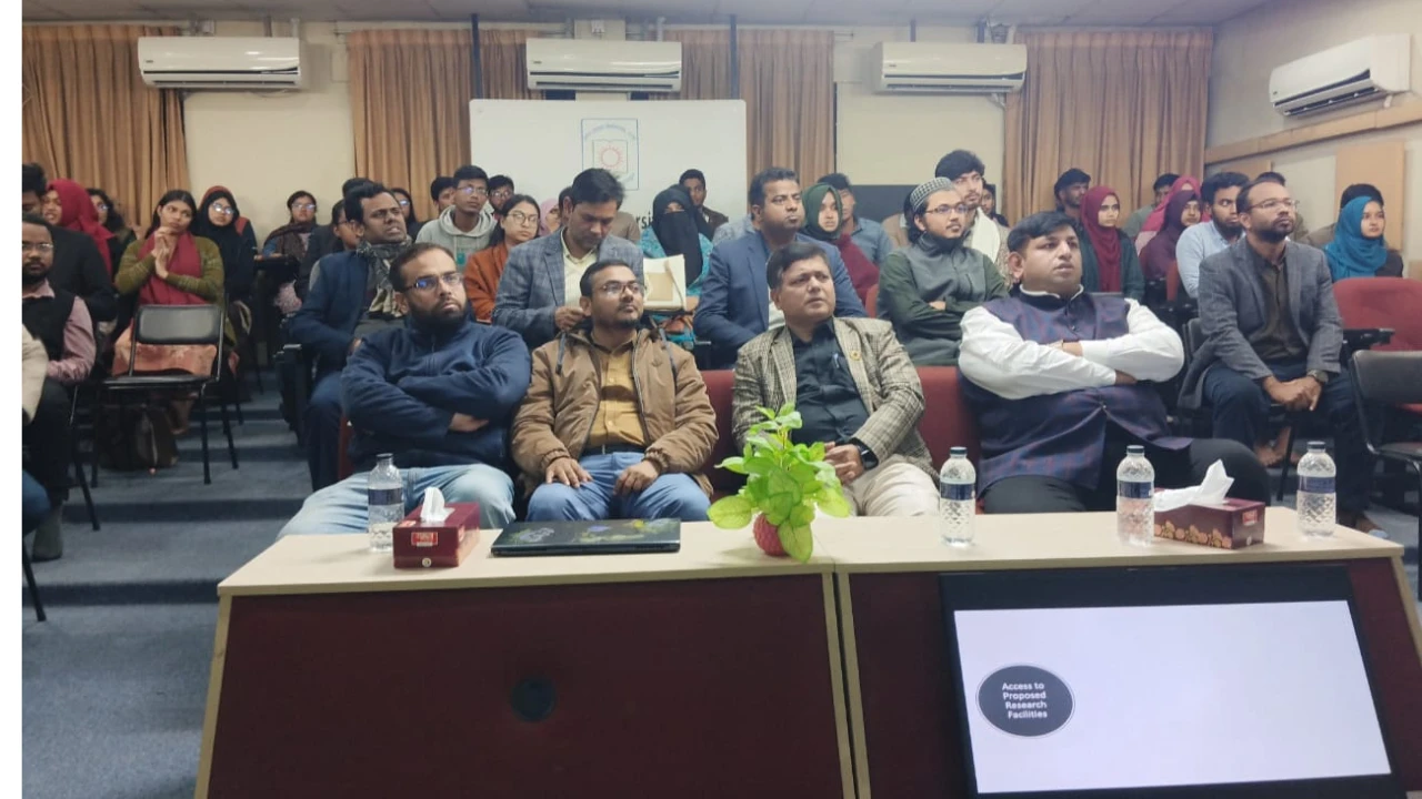 স্থানীয় সরকার ব্যবস্থার সেবা উন্নয়ন বিষয়ে বেরোবিতে ওয়ার্কশপ অনুষ্ঠিত 