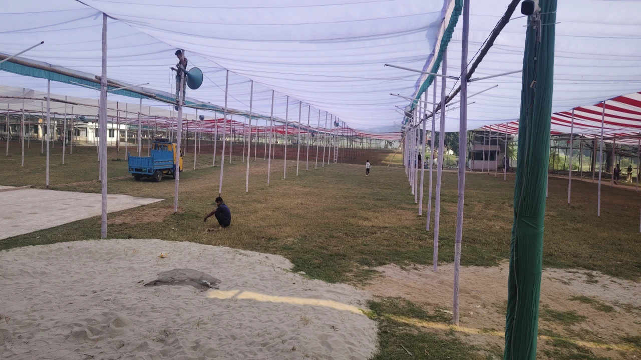 সোনাকান্দা দারুল হুদা দরবার শরীফে বার্ষিক ওয়াজ মাহ...