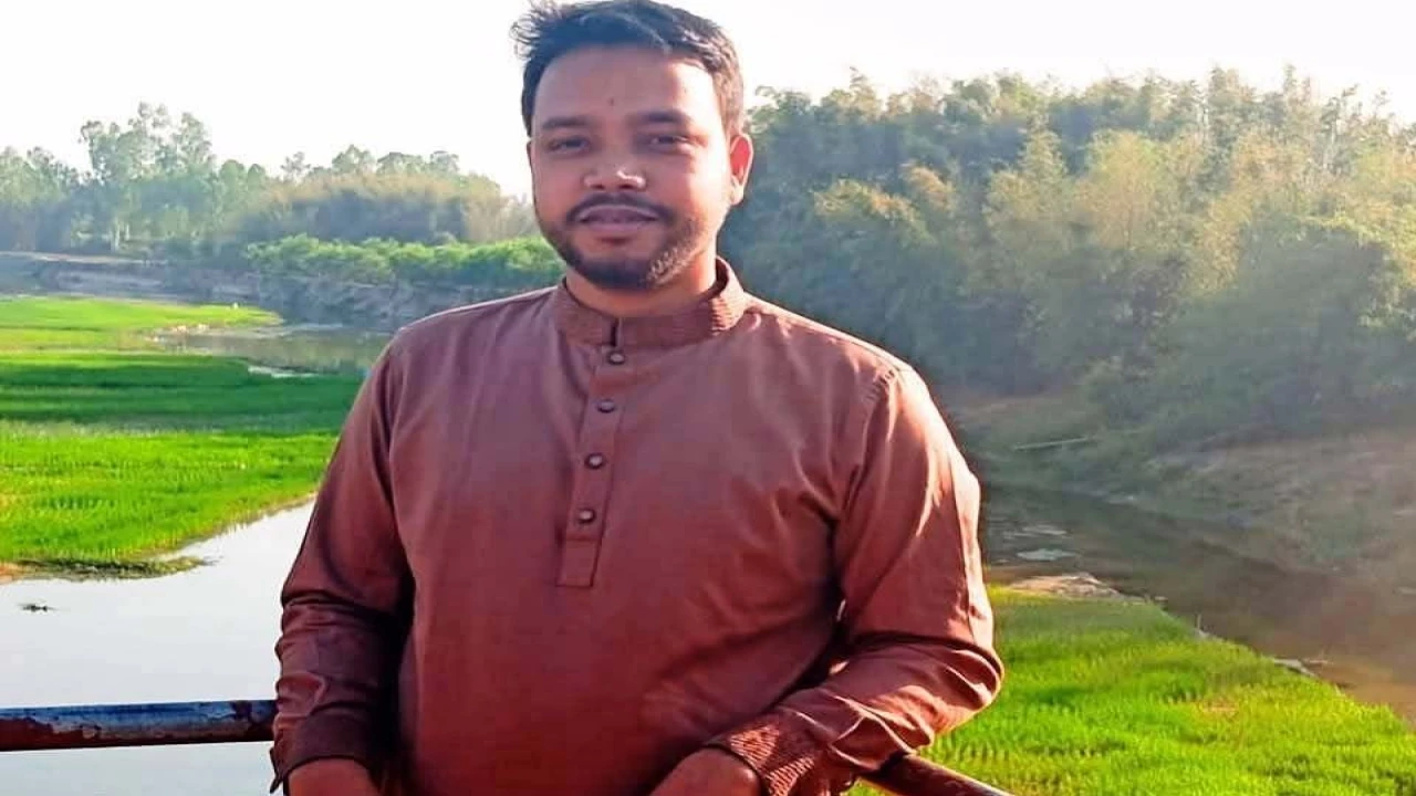 পর্দাশীল নারী কর্মীদের ‘ভূত’ আখ্যা বেরোবি ছাত্রদল নেতা তুহিনের