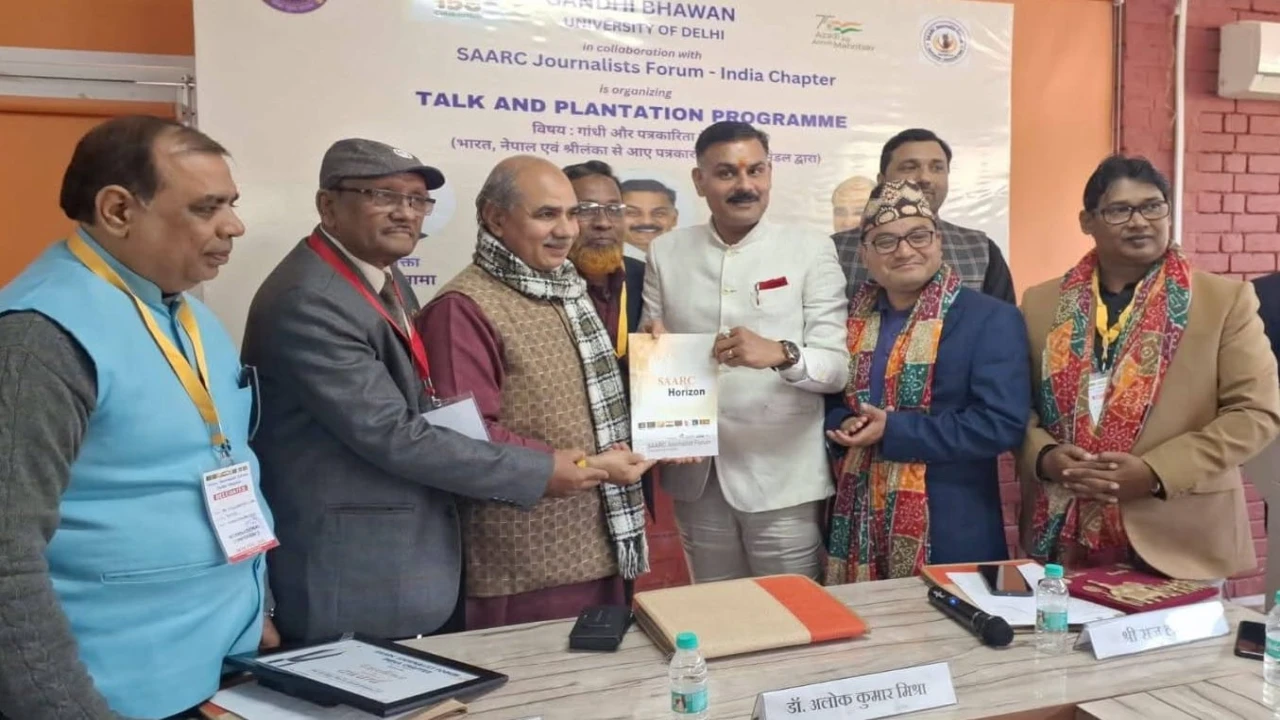 দিল্লি বিশ্ববিদ্যালয়ে এসজেএফ সম্মেলন