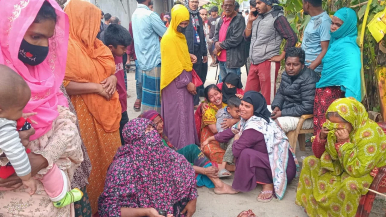 নড়াইলে দু’পক্ষের সংঘর্ষে নিহত ৪...