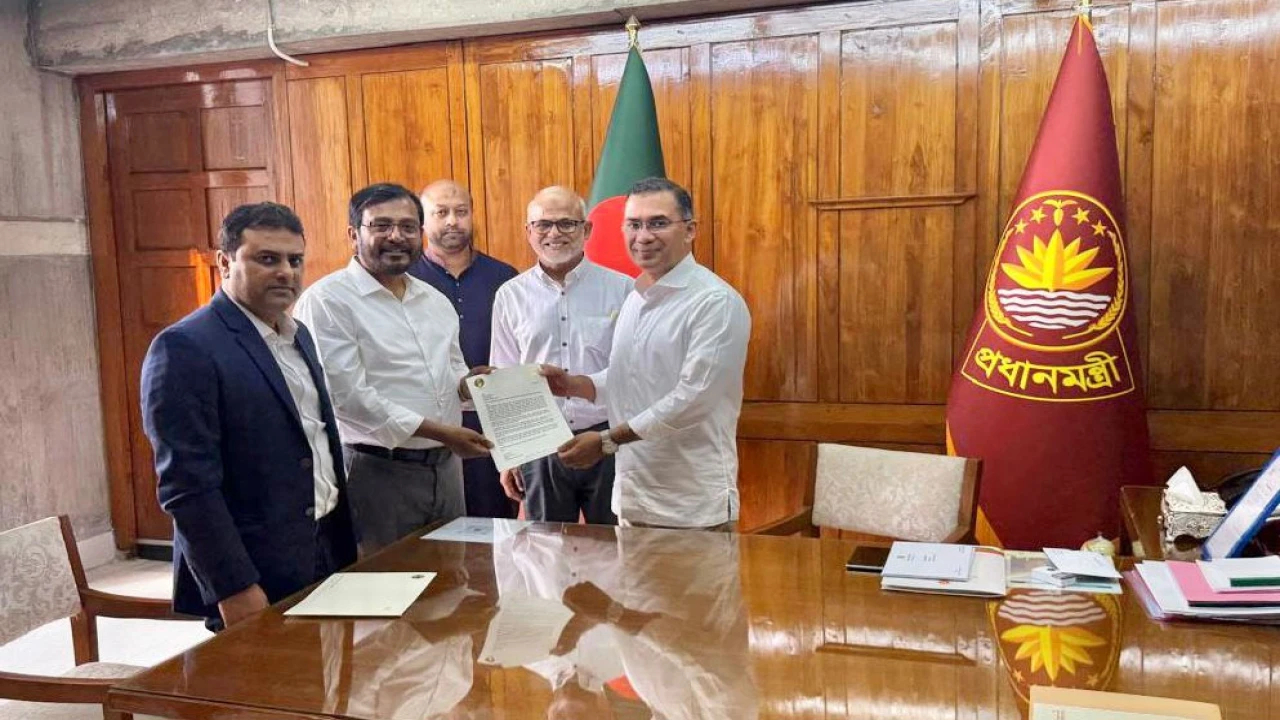 প্রধানমন্ত্রীর সাথে এবি পার্টির চেয়ারম্যানের সাক্ষাৎ