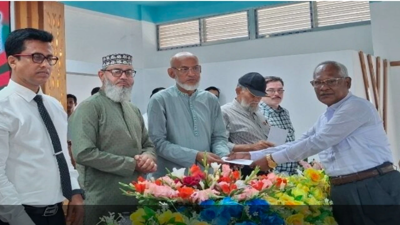 আমরা যে স্বাধীন পরিচয় নিয়ে কথা বলছি তার সবটুকুই বীর মুক্তিযোদ্ধাদের অবদান: মাসুদ সাঈদী এমপি