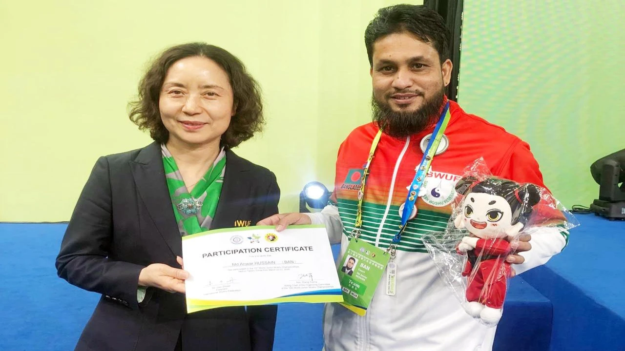 চীনে ১০ম ওয়ার্ল্ড জুনিয়র উশু চ্যাম্পিয়নশিপে সিলেটের আনোয়ার হোসেনের কৃতিত্ব