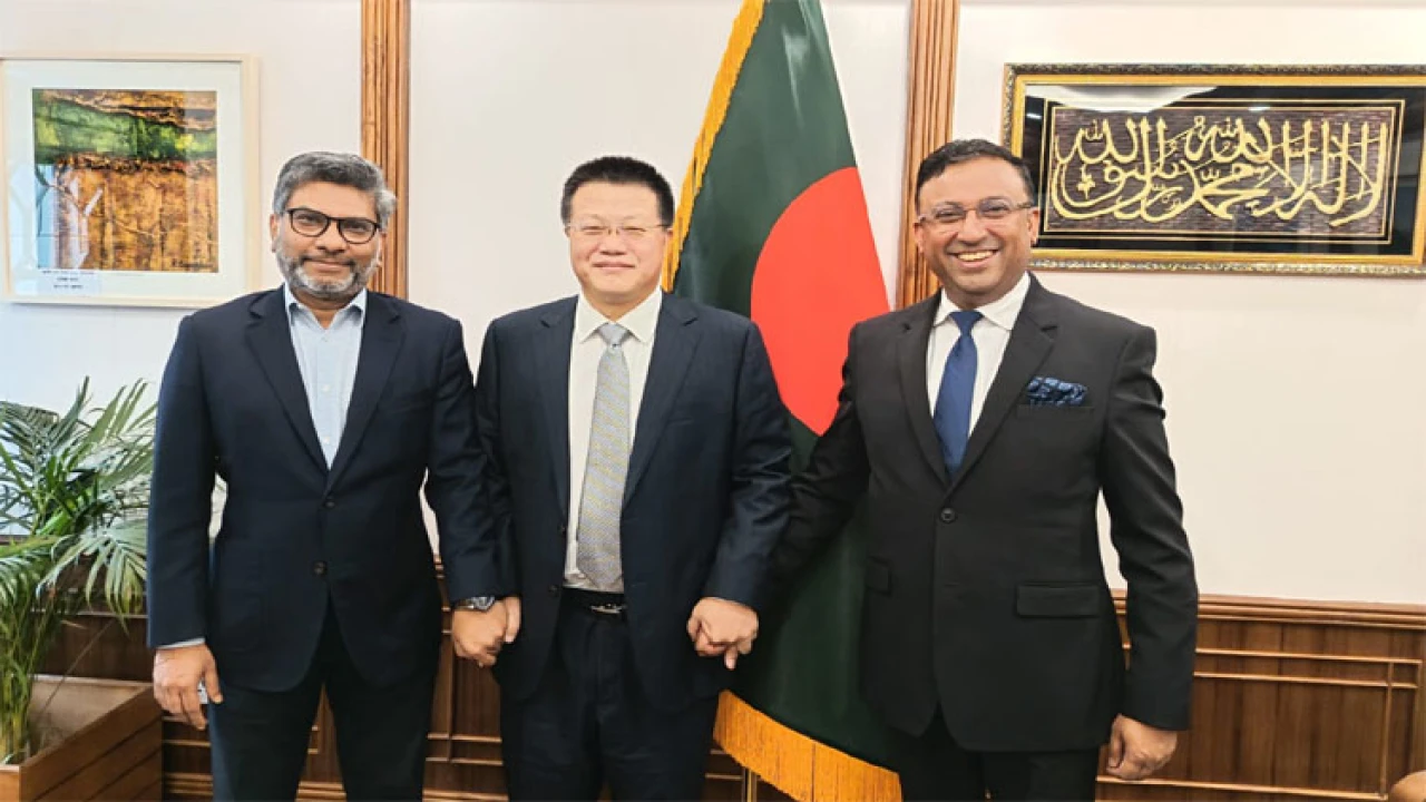 ঢাকা-বেইজিং বৈঠক: বাণিজ্য ও বিনিয়োগ সহযোগিতা জোরদারে নতুন উদ্যোগ