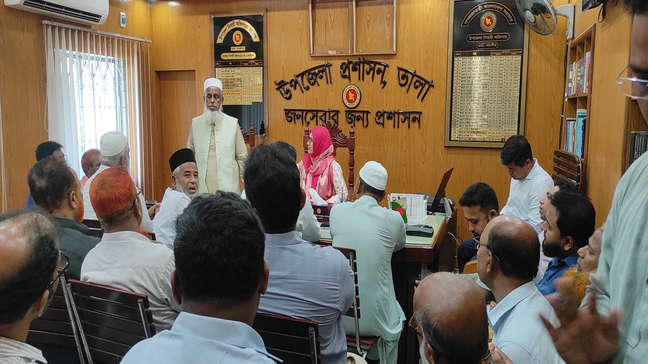 তালায় প্রশাসন-জনপ্রতিনিধির সমন্বয়ে ‘স্মার্ট উপজেলা...