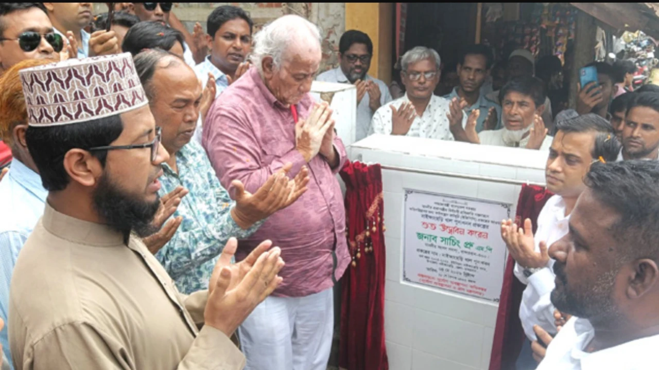 নাইক্ষ্যংছড়ি সদরে আনুষ্ঠানিকভাবে প্রকল্পের উদ্বোধন...
