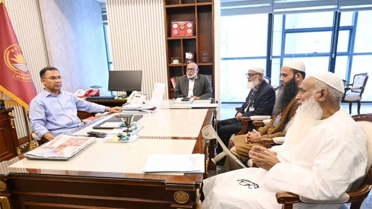 প্রধানমন্ত্রীর সঙ্গে বাংলাদেশ ওয়াকফ প্রশাসকের সৌজন্য সাক্ষাৎ