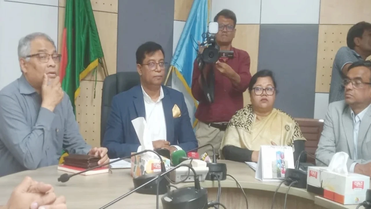 টেকসই উৎকর্ষতার রোডম্যাপ প্রণয়নে শিক্ষাবিদ, নীতিনির্ধারক ও শিল্পখাতের প্রতিনিধিদের মিলনমেলা