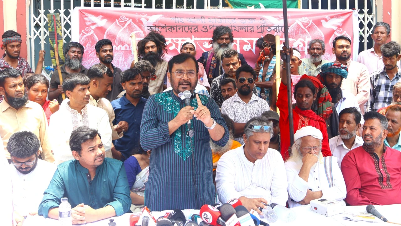 “ভোটের আগে সবাই মাজারে যায়, কিন্তু মাজারে হামলা হলে কেউ আসেনা”