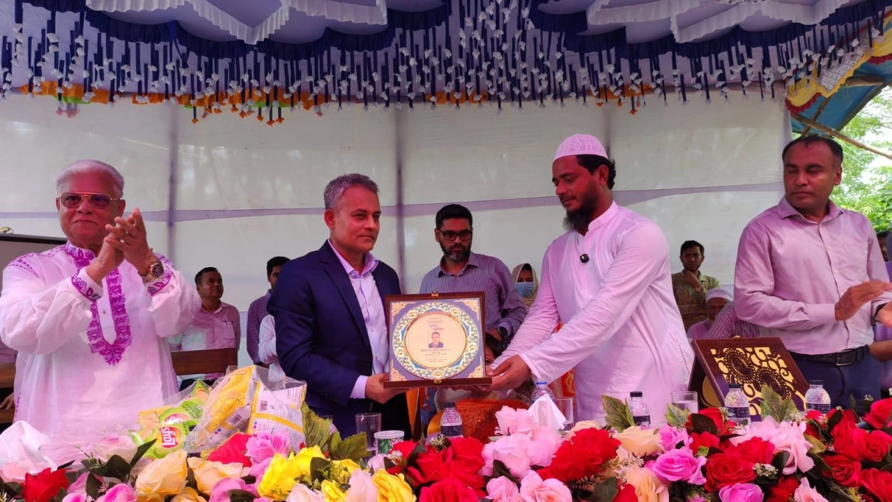 বাউফল বাসীর বহুল প্রতিক্ষীত বগা সেতু বাস্তবায়নে স্থানীয় এমপির আমন্ত্রণে মন্ত্রীর পরিদর্শন
