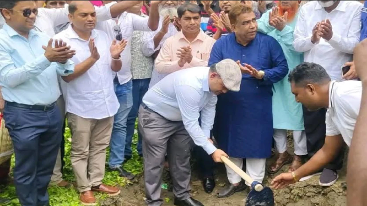 ২৫ কোটি গাছ ও ২০ হাজার কিমি খাল খননে জীবনমান উন্নয়নের পথে বিএনপি