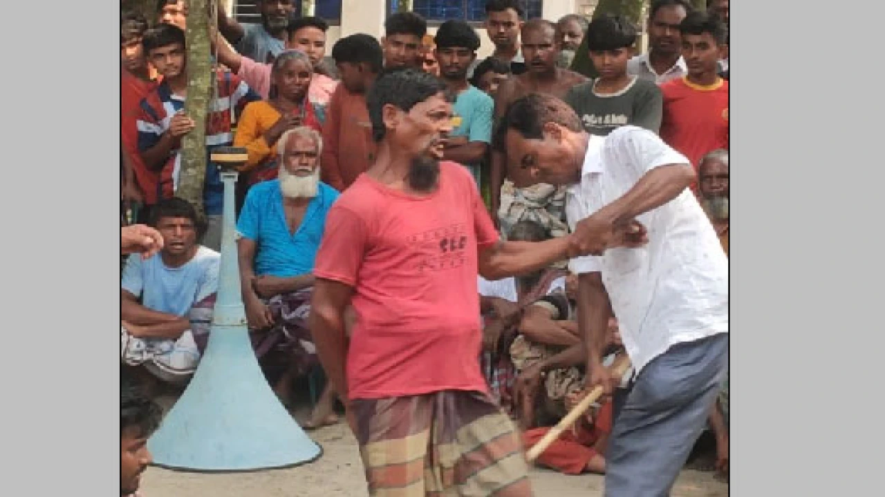 ভিডিও দেখে আদালতের স্বতঃপ্রণোদিত মামলা, তদন্তের নির্দেশ