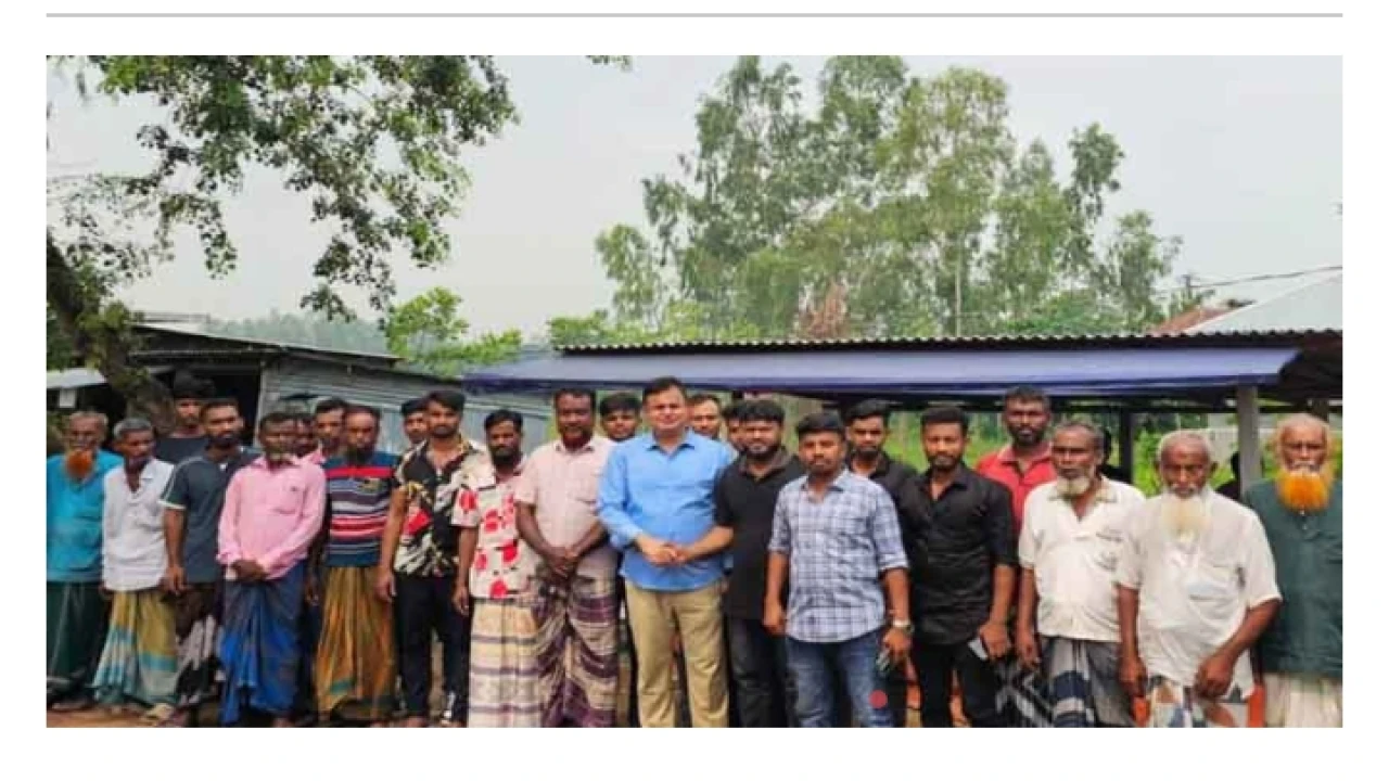 প্রধানমন্ত্রীর প্রতি কৃতজ্ঞতা: ভারতের বন্দিদশা থেকে দেশে ফিরল নন্দীগ্রামের ২৮ শ্রমিক