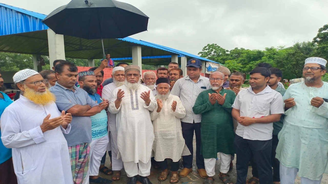 তালায় বিভিন্ন উন্নয়ন প্রকল্প উদ্বোধন করলেন অধ্যক্ষ ইজ্জত উল্লাহ এমপি