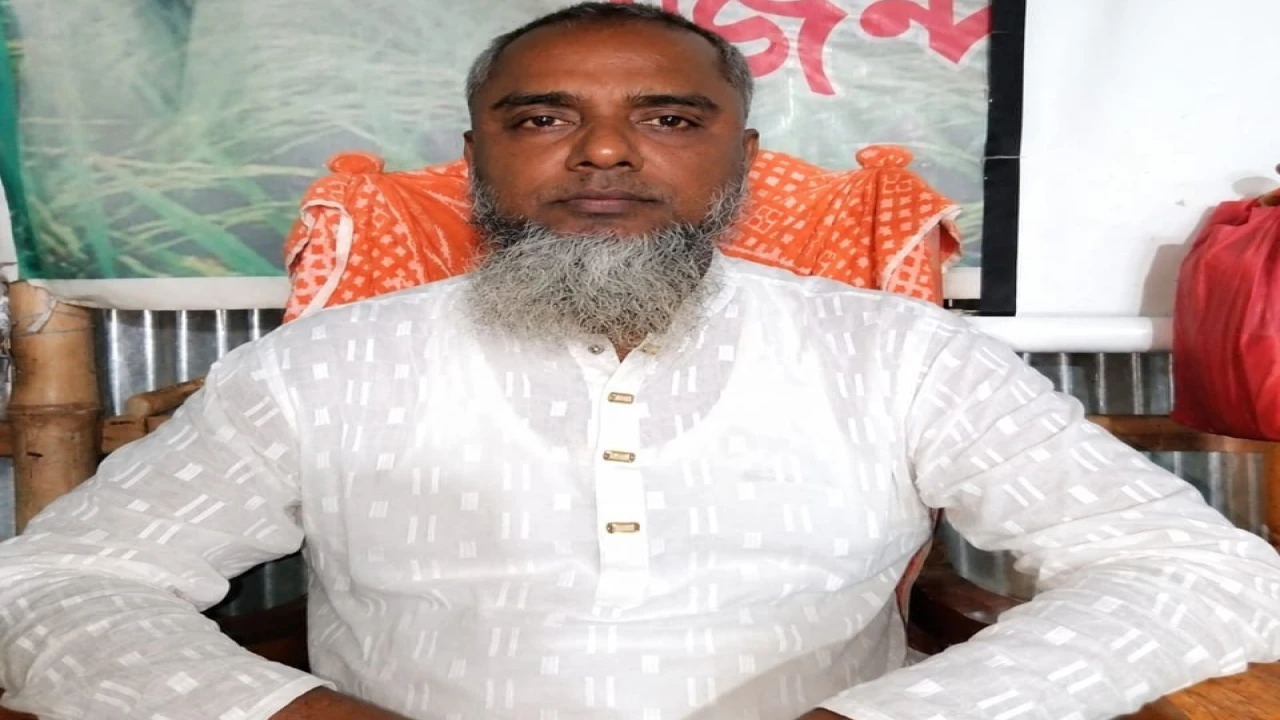 জয়পুরহাট জেলা কালাইয়ের জিন্দারপুরে চেয়ারম্যান প্রার্থী সাজ্জাদুল হকের গণসংযোগ