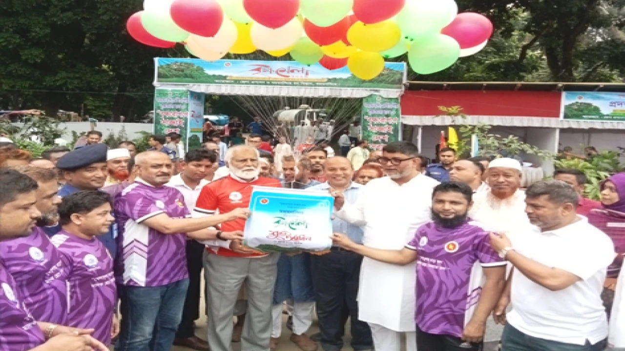 ময়মনসিংহ বিভাগীয় বৃক্ষমেলার উদ্বোধন