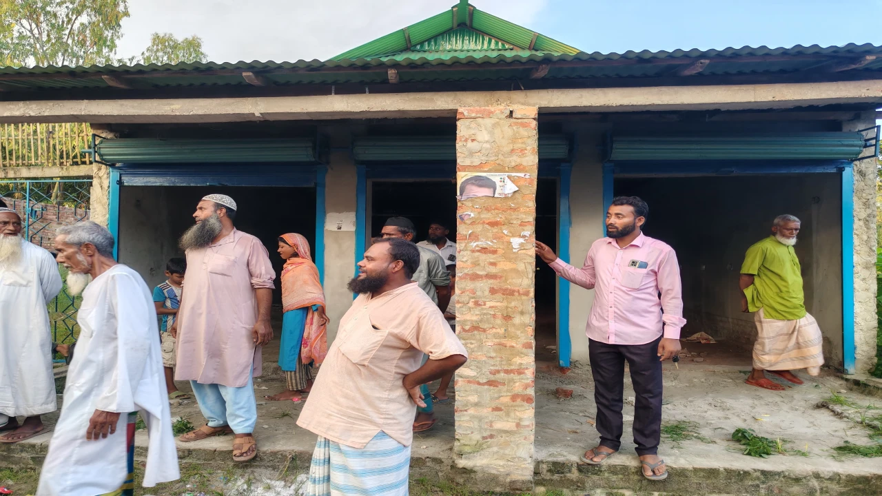 আপোষনামার শর্ত ভঙ্গের অভিযোগ, নিজ সম্পত্