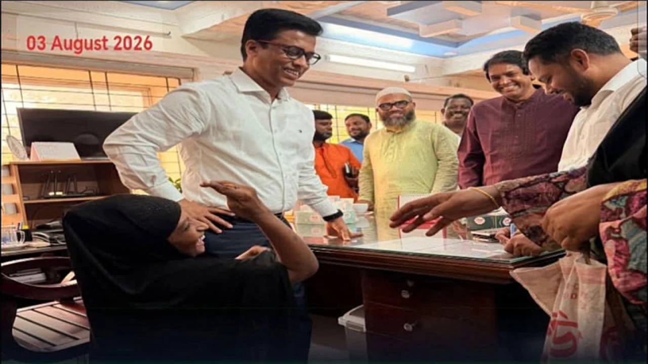 ভাণ্ডারিয়ায় সরকারি প্রতিষ্ঠান ও উন্নয়ন প্রকল্প পরিদর্শনে পিরোজপুর জেলা প্রশাসক