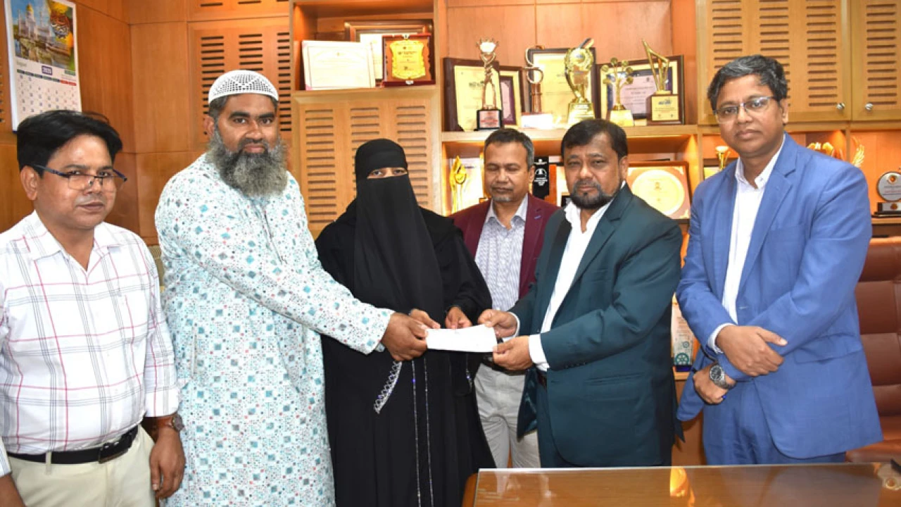 এক ঘণ্টায় দুই গ্রাহকের ৩৬ লাখ ৮৩ হাজার টাকার বীমা দাবি পরিশোধ করল ন্যাশনাল লাইফ