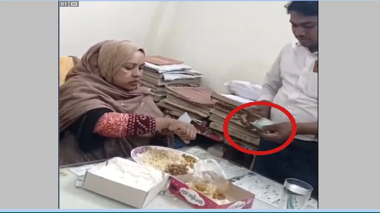 খাওয়ার টেবিলেও ঘুষের লেনদেন! ঠাকুরগাঁও রেজিস্ট্রার অফিসে অনিয়মের অভিযোগ