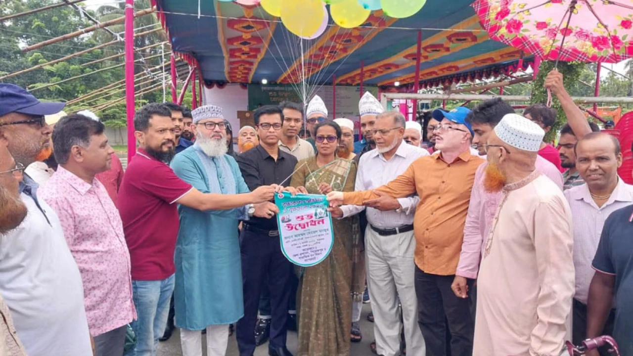 পরিবেশকে ও দেশকে বাঁচাতে হলে বেশি করে গাছ লাগাতে হবে — মাসুদ সাঈদী 