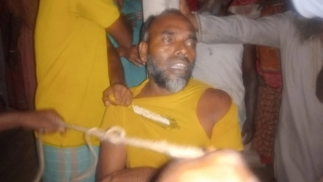 সুন্দরগঞ্জে স্ত্রীকে দা দিয়ে কুপিয়ে জখম, স্বামী আটক
