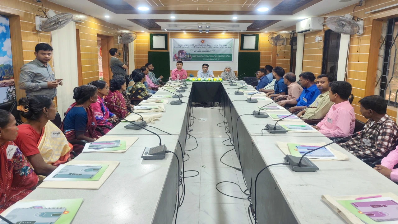 ঠাকুরগাঁওয়ে প্রান্তিক পেশাজীবীদের ১০ দিনের সফটস্কিলস প্রশিক্ষণের উদ্বোধন