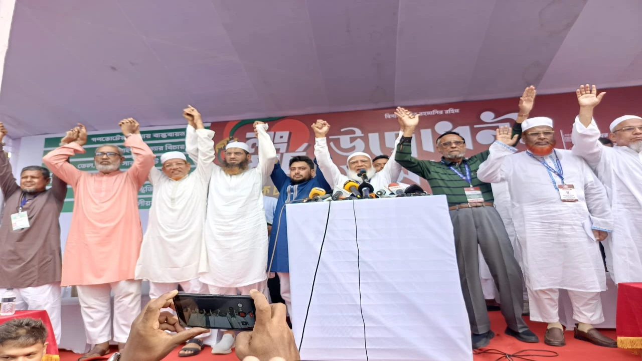 ঢাকা-চট্টগ্রাম লংমার্চ শুরু, পথে পথে জনসমাগমের প্রস্তুতি