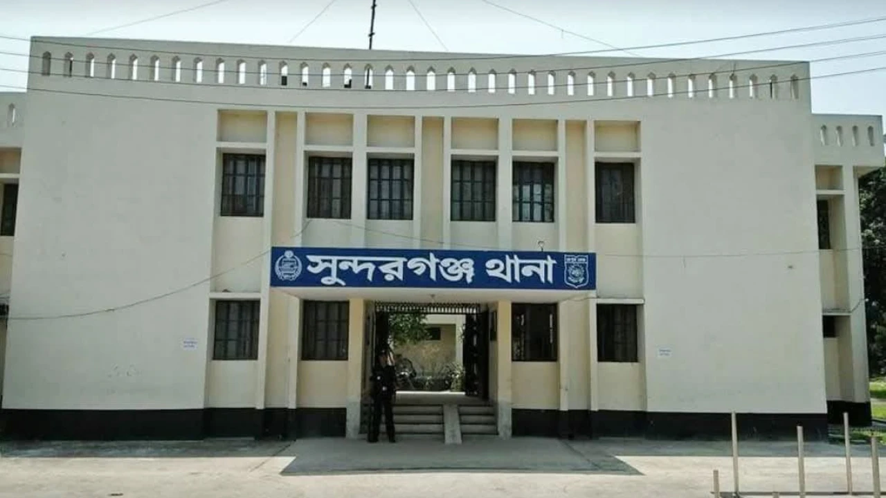 ককটেল বিস্ফোরণ মামলায় আওয়ামী লীগের দুই নেতা গ্রেফতার