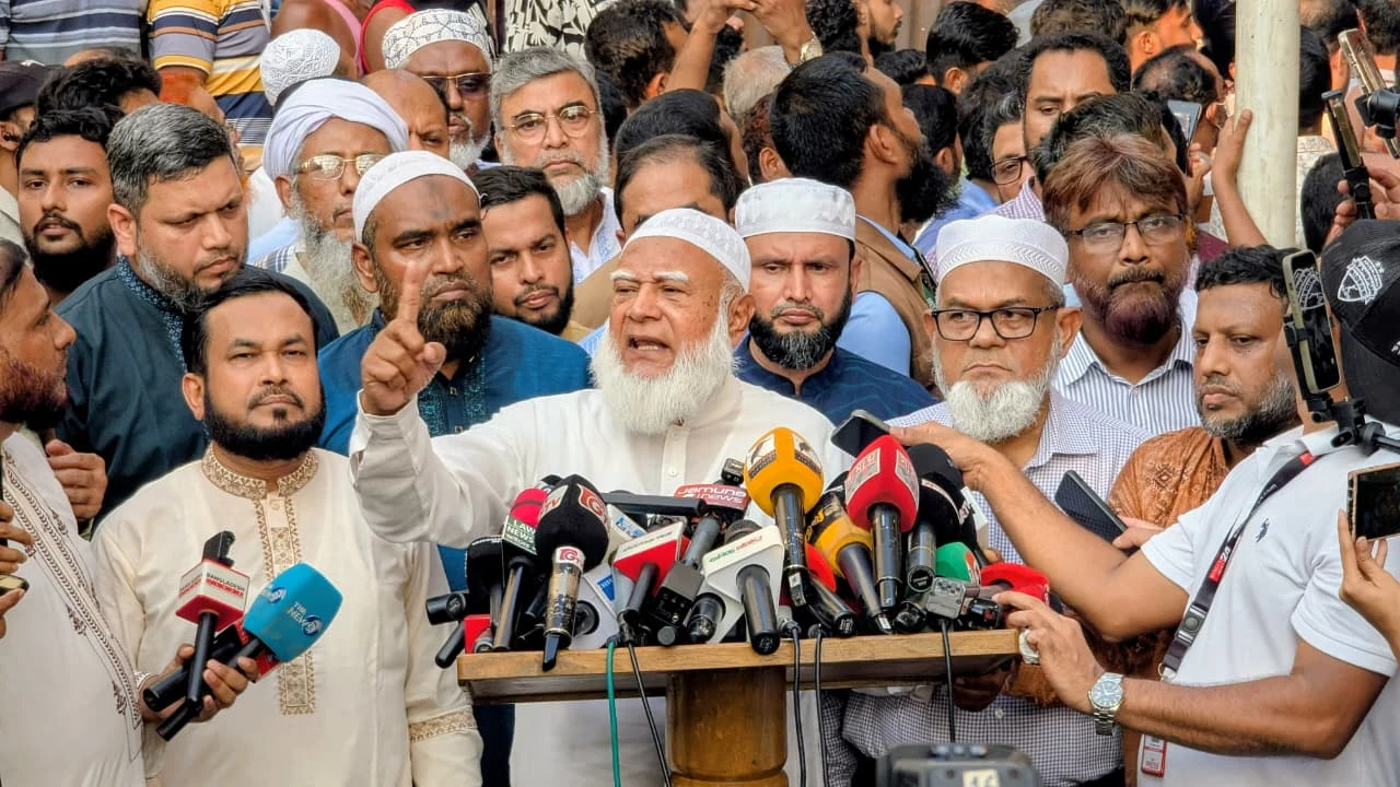 রাড্ডা স্বাস্থ্যকেন্দ্র পুনঃপ্রতিষ্ঠায় জামায়াতের ৫০ লাখ টাকা অনুদান
