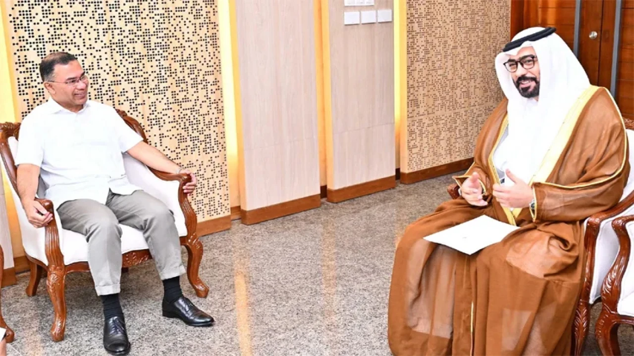 প্রধানমন্ত্রীর সঙ্গে আরব আমিরাতের রাষ্ট্রদূতের সাক্ষাৎ